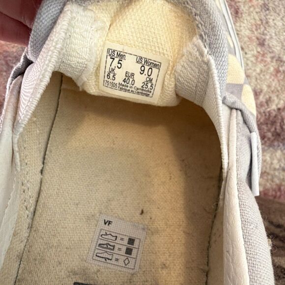 Vans Checkerboard Slip-On Canvas Shoes White Gray Men's Size 7.5 Women’s Size 9 - Picture 6 of 6